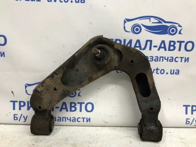 NISSAN 54524EB30A Рычаг передней подвески верхний правый в наличии Днепр