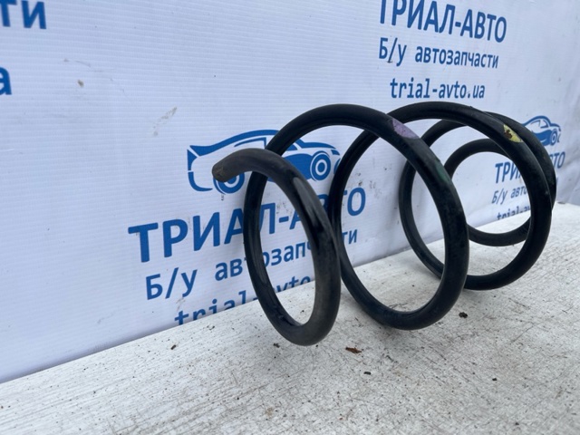 HYUNDAI 546303Q011 Пружина передняя в наличии Павлоград