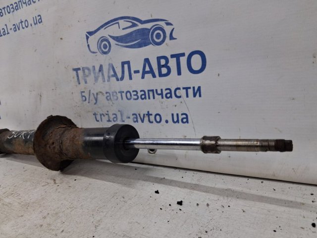 546403E100 Амортизатор передний правый купить Днепр
