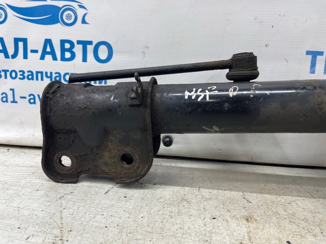 HYUNDAI 546602B510 Амортизатор передний правый в наличии Ирпень