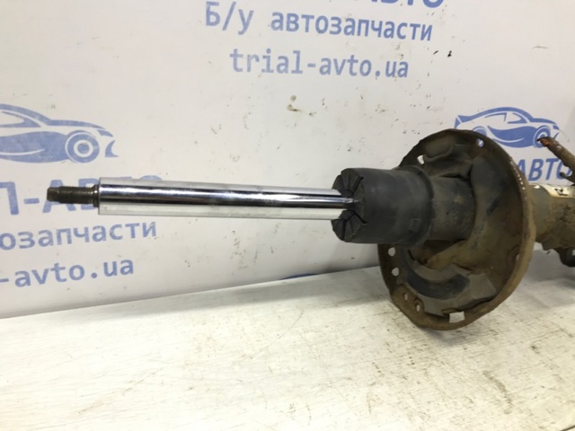 54660D7000 Амортизатор передний правый купить Винница