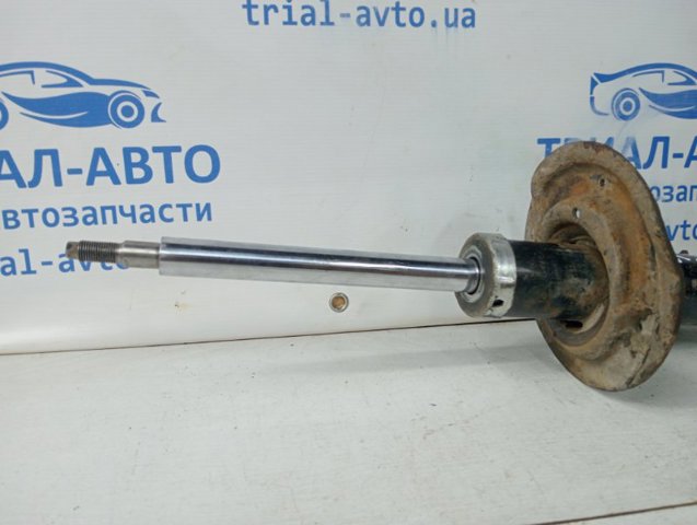 HYUNDAI 546612Y010 Амортизатор передний правый в наличии Киев