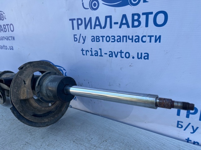 546614Z000 Амортизатор передний правый купить Винница