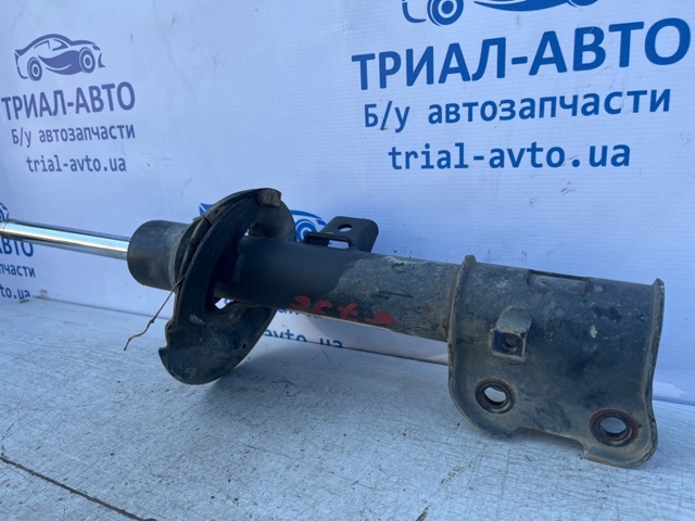 546614Z000 Амортизатор передний правый купить Николаев