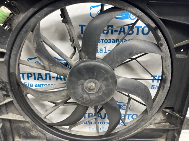 55037992AD CHRYSLER Диффузор вентилятора в сборе с мотором и крыльчаткой купить в Ровно