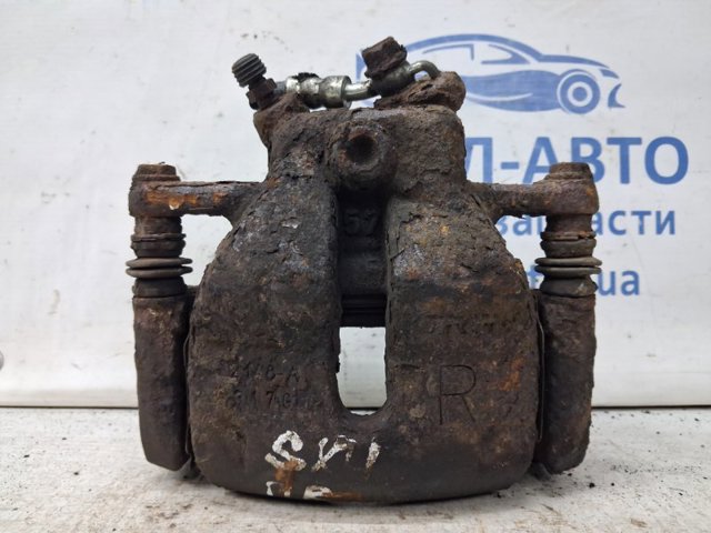 Тормозной суппорт 5511079J10 SUZUKI