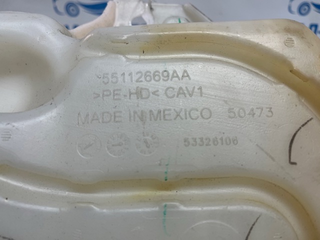 Бачок омывателя лобового стекла 55112669AA CHRYSLER