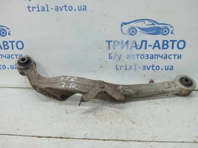55120JD000 NISSAN Верхний правый рычаг задней подвески купить в Львов