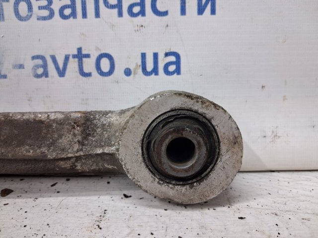 55120JD000 NISSAN Рычаг задней подвески верхний правый купить в Ужгород