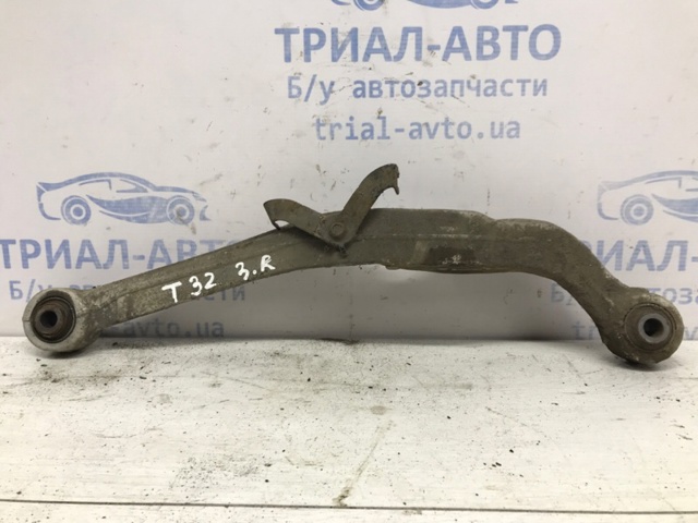 55120JD00B NISSAN Верхний правый рычаг задней подвески купить в Кривой Рог