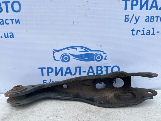 551A03JA0A NISSAN Рычаг задней подвески поперечный правый купить в Запорожье