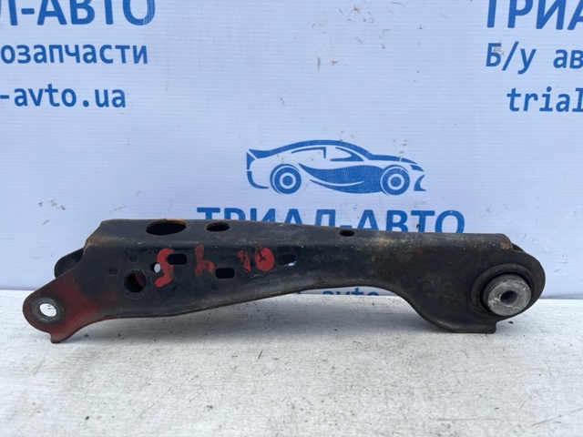 Верхний рычаг задней подвески 551A0CG010 NISSAN