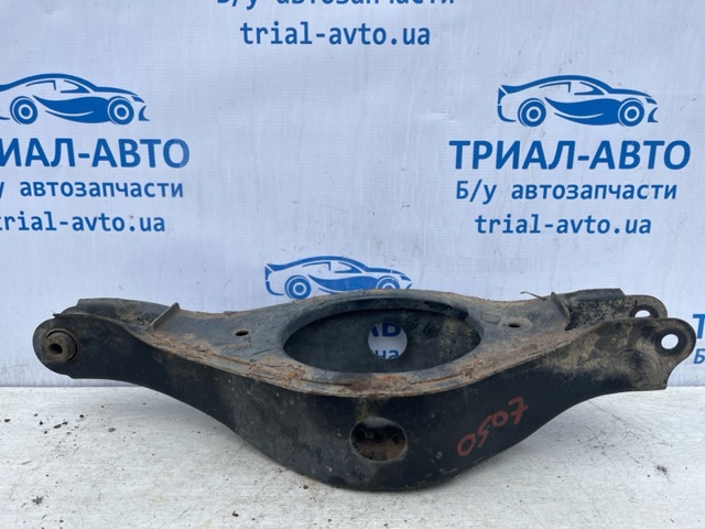 551B03JA0A Нижний рычаг задней подвески купить Чернигов