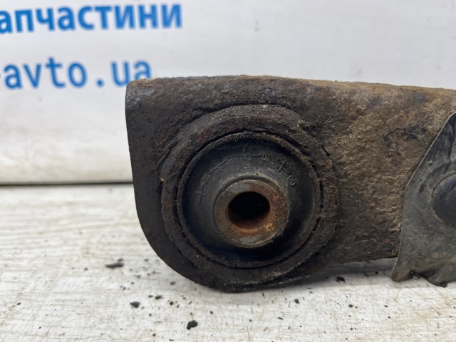 HYUNDAI 552103J100 Нижний рычаг задней подвески в наличии Винница