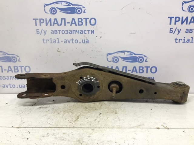 Балансир задний нижний, левый 55210D3050 HYUNDAI