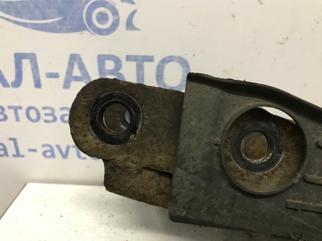 55220D3050 HYUNDAI Рычаг задней подвески нижний правый купить в Чернигов