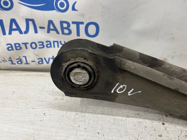 Рычаг задней подвески нижний, правый 55220G2100 HYUNDAI