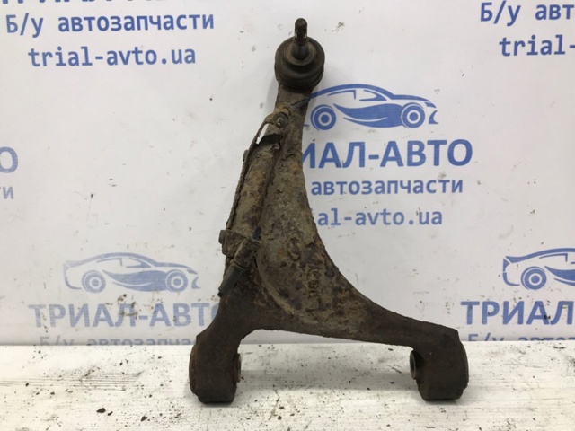 Верхний рычаг задней подвески левый 552302P000 HYUNDAI