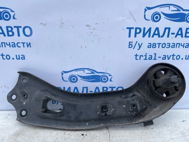 55270C5050 Рычаг (тяга) задней подвески продольный верхний левый купить Черкассы
