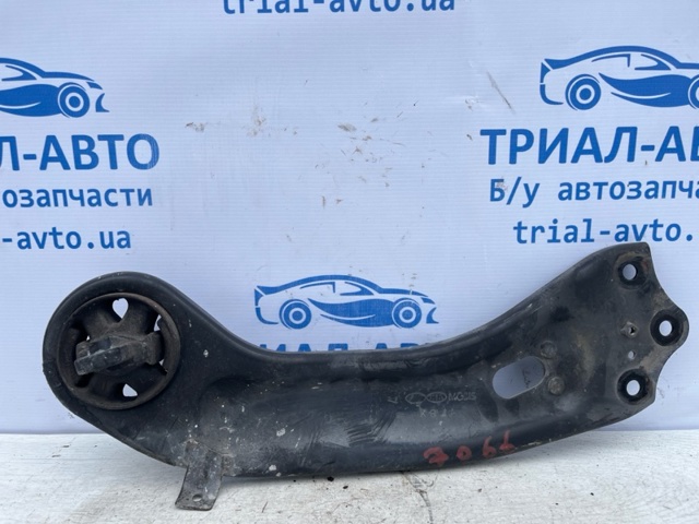 Рычаг/тяга задней подвески продольный верхний, левый 55270C5050 HYUNDAI