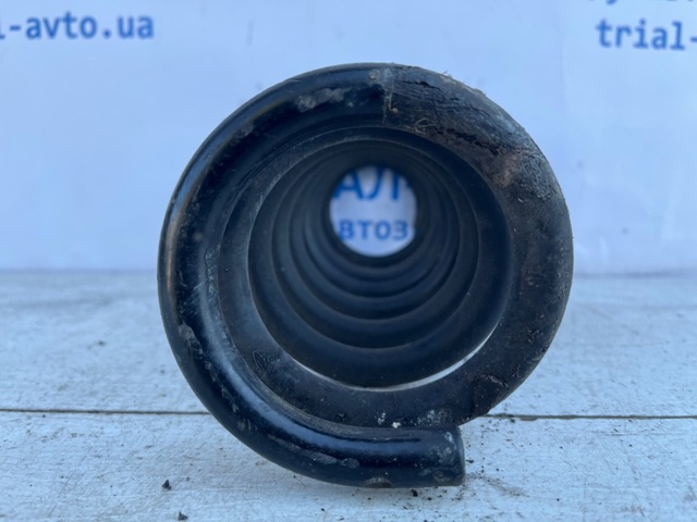 553504C114 HYUNDAI Пружина задняя купить в Черновцы