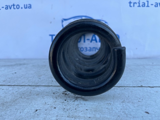 HYUNDAI 553504C114 Пружина задняя в наличии Черновцы