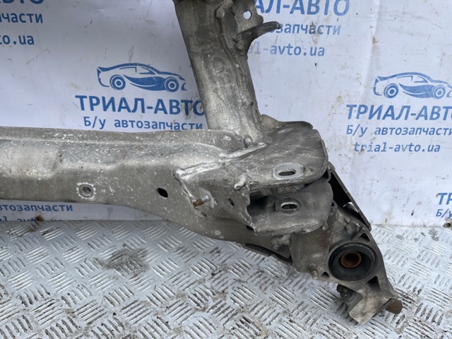 NISSAN 55400CL00A Подрамник задний в наличии Черновцы