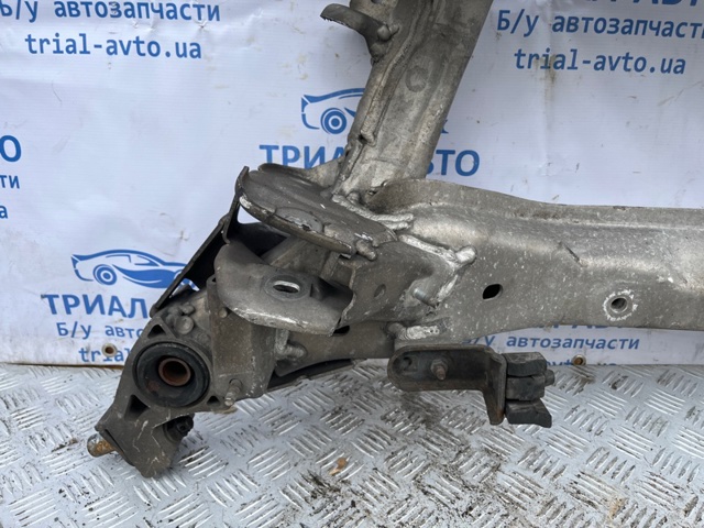 55400CL00A Балка задней подвески (подрамник) купить Тернополь