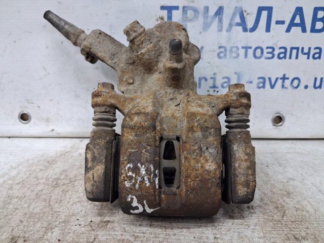 Задний левый суппорт 5540280J00999 SUZUKI