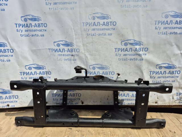 555016666R Подрамник задний купить Киев