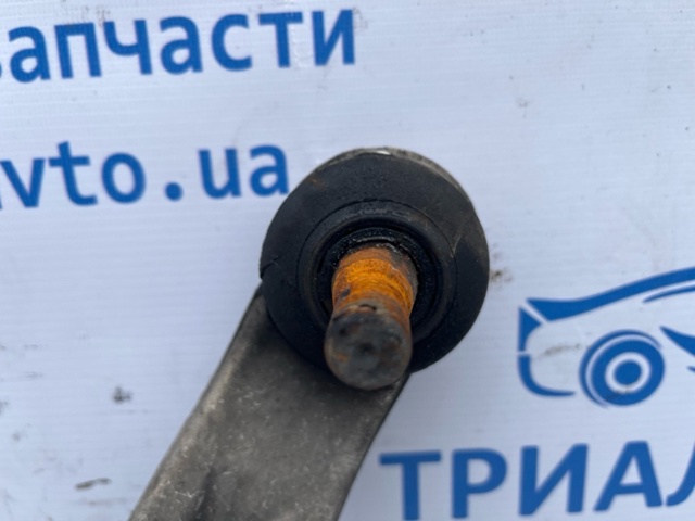 55501CG000 NISSAN Верхний правый рычаг задней подвески купить в Харьков