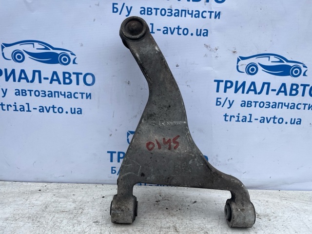 Балансир подвески задний правый 55501CG000 NISSAN