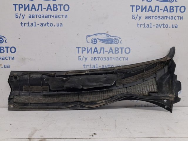 5578105061 TOYOTA Решетка дворников правая купить в Черновцы