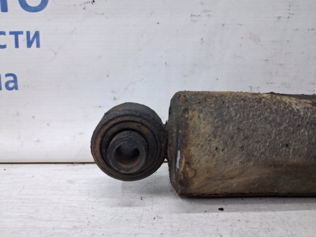 Цилиндр подвески 56200EA511 NISSAN