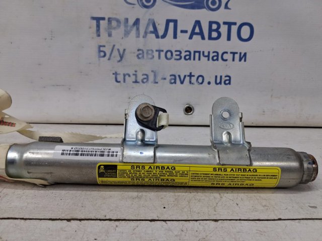 569603E500 Шторка боковая, правая купить Ирпень