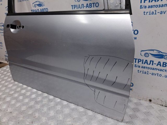 Пассажирская передняя дверь 5700A168 MITSUBISHI