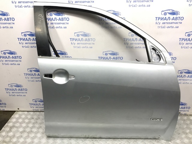 Пассажирская передняя дверь 5700B396 MITSUBISHI