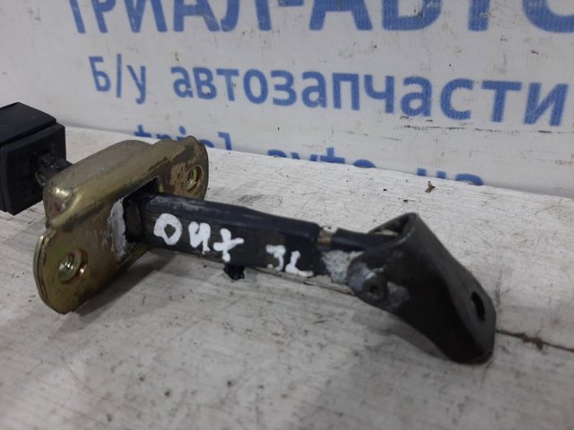 MITSUBISHI 5702A076 Ограничитель открывания двери задний в наличии Харьков