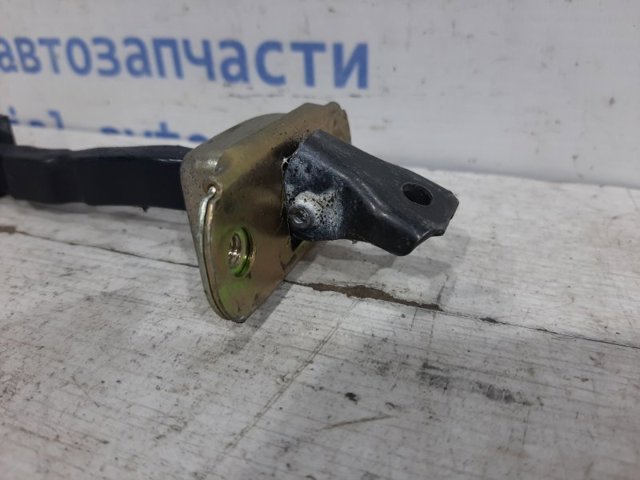 5702A084 MITSUBISHI Ограничитель двери купить в Черновцы