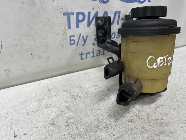Бачок и трубопроводы 571501C800 HYUNDAI