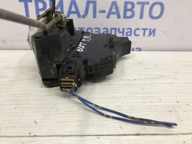 5715A062 MITSUBISHI Замок передней правой двери купить в Сумы