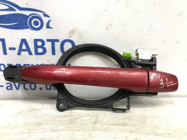 Ручка левой передней двери наружная 5716A085 MITSUBISHI