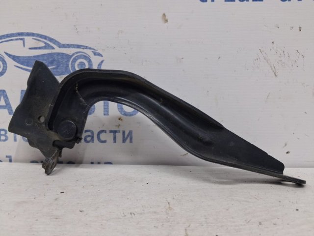 Петля капота, правая 57260SG0009P SUBARU