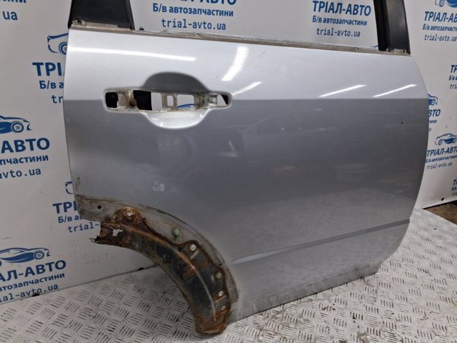 MITSUBISHI 5730A062 Дверь задняя правая в наличии Киев