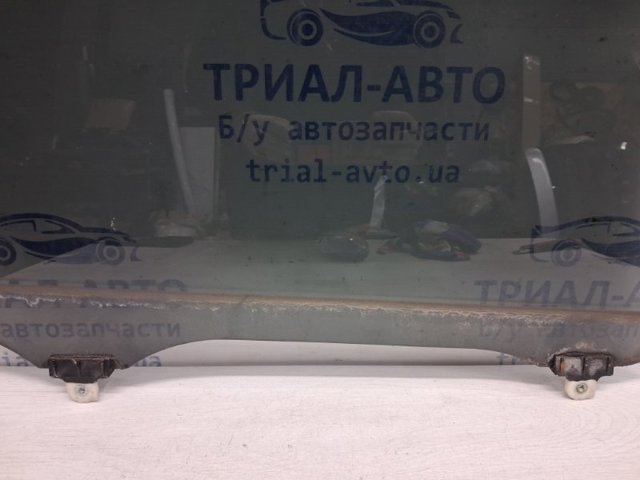 5736A254 MITSUBISHI Стекло двери задней правой купить в Павлоград