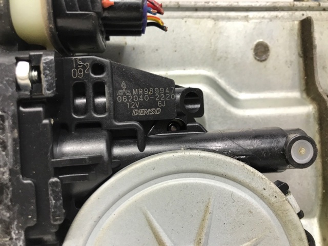 5743A090 MITSUBISHI Механизм стеклоподъемника двери задней правой купить в Винница