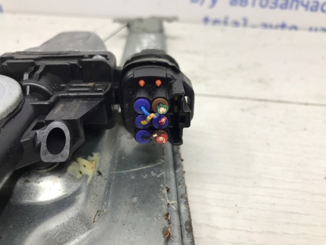 5743A090 MITSUBISHI Механизм стеклоподъемника двери задней правой купить в Ужгород