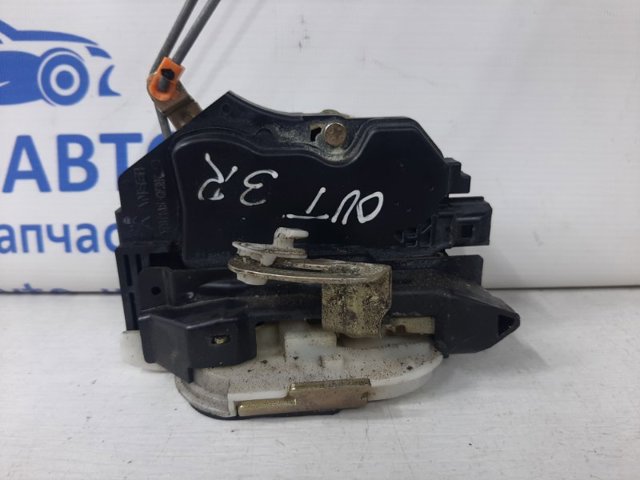 Замок задней правой двери  5745A026 MITSUBISHI