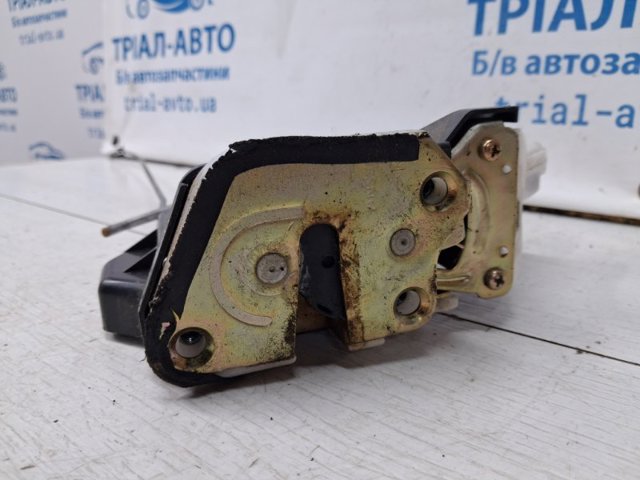 5745A128 MITSUBISHI Замок двери задней правой купить в Каменское