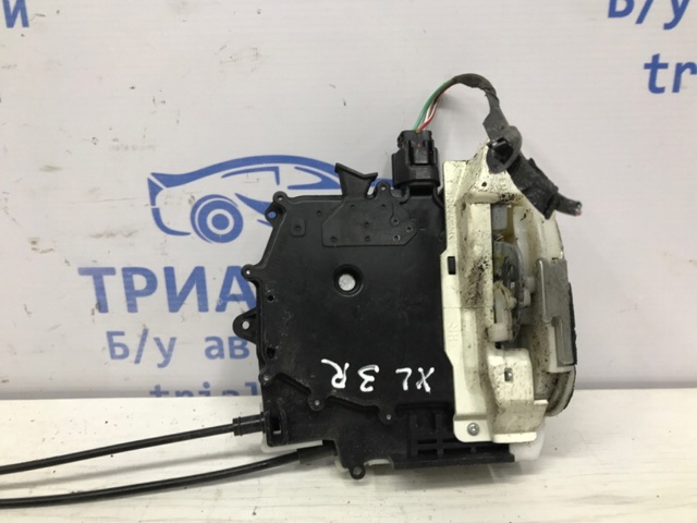 MITSUBISHI 5745A276 Замок двери задней правой в наличии Каменское